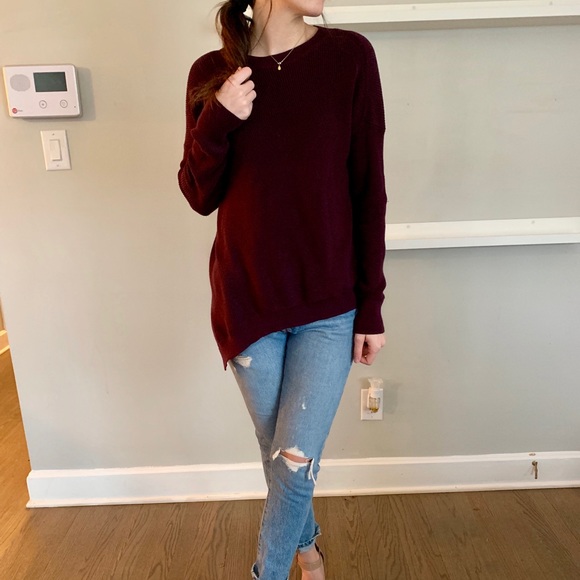 Athleta Rest Day Asymmetrical Crewneck 